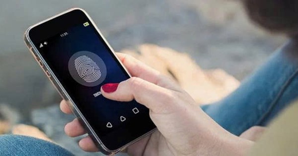 2 lý do không nên dùng vân tay mở khóa điện thoại