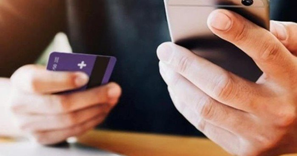 Cảnh báo khẩn: Không chuyển tiền đóng bảo hiểm vào tài khoản cá nhân