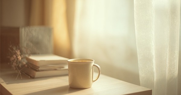 Lợi ích và lưu ý khi uống nước buổi sáng: Chuyên gia khuyến cáo gì?