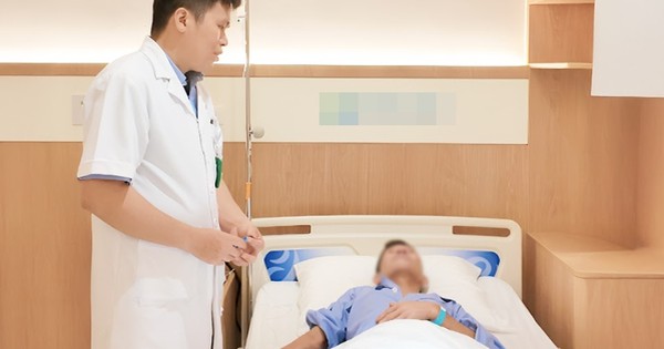 Người đàn ông suýt mất mạng vì bỏ điều trị ung thư để uống thuốc nam