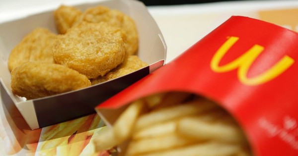 Logo McDonald\'s PNG có sẵn ở định dạng nào và kích thước bao nhiêu?