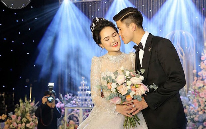Vợ Phan Mạnh Quỳnh diện váy cưới đính 3.000 viên pha lê - Giải trí