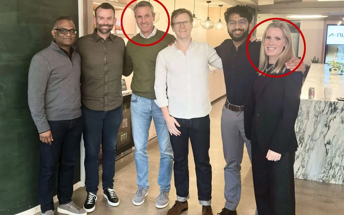 CEO Andy Byron và người tình đã nói gì về nhau trước khi màn ngoại tình  chấn động MXH được công khai trước toàn thế giới?